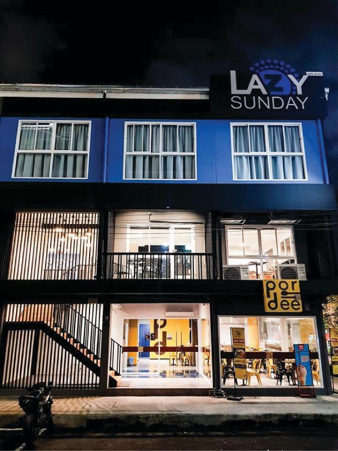 Lazy Sunday Hostel Bangkok Bagian luar foto